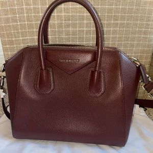 Givenchy Antigona Medium